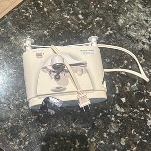 Black & Decker White SpaceMaker Can opener EC85